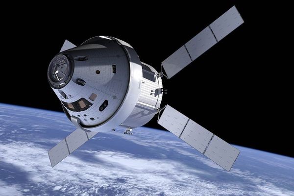 Компьютер в космическом корабле Orion — не «умнее» смартфона