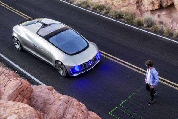 CES: Концепт-кар Mercedes-Benz — самоуправляемый дом на колесах, работающий на водороде