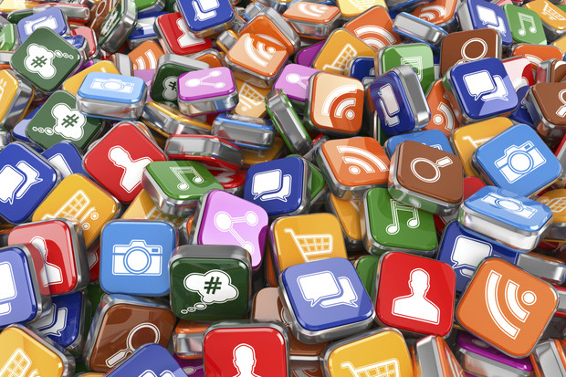 Стоит ли вам нанять директора по социальным СМИ?