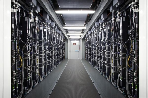 Apple построит в Европе дата-центры на возобновляемых источниках энергии