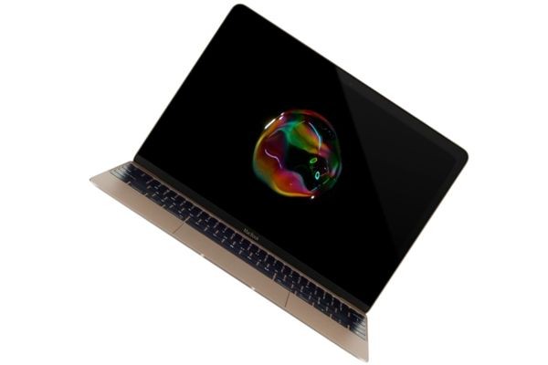 Apple готовит к выпуску рекордно тонкий и легкий MacBook