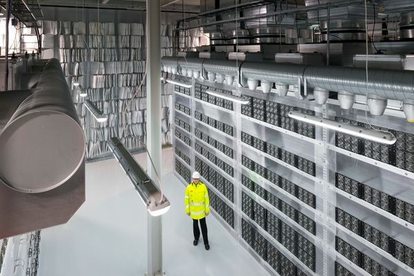 «Земля льда и пламени» ждет онлайн-гигантов