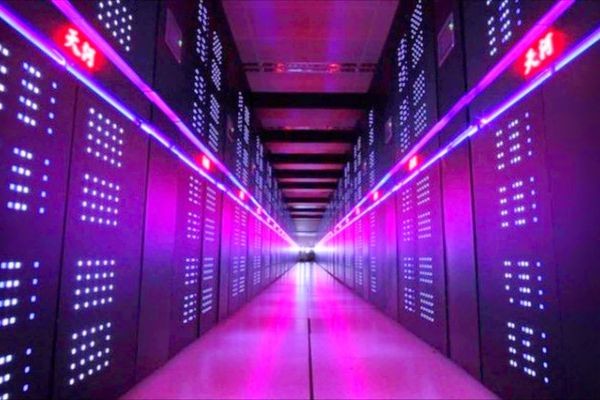 Intel запретили продавать чипы Xeon для китайских суперкомпьютеров