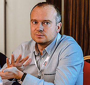 Половина облаков