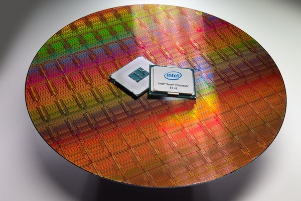 Чипы Xeon E7 v3 созданы на базе Haswell
