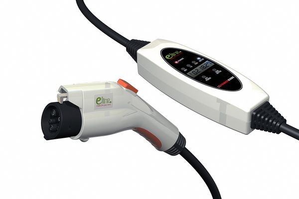 В Сеуле хотят увеличить число электромобилей, выдавая водителям переходники для подзарядки от стандартных розеток