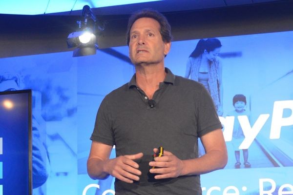 Готовясь к IPO, в PayPal развивают мобильные сервисы