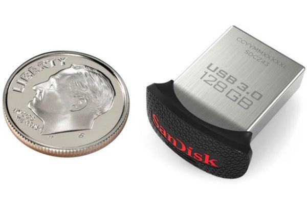 В SanDisk выпустили рекордно маленький флеш-накопитель на 128 гигабайт