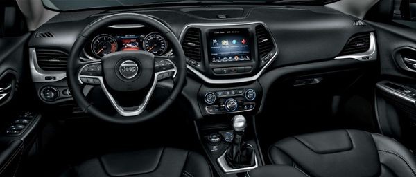 Хакеры научились дистанционно брать под контроль Jeep Cherokee