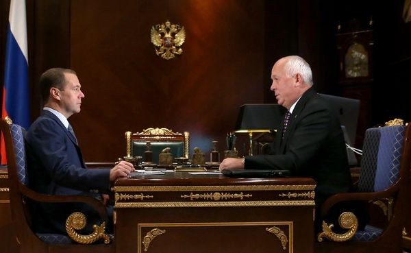 «Ростех» готовит выпуск планшетов и электронных учебников