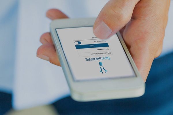 Microsoft инвестирует в создателя системы сборки мобильных приложений и... предлагает аналогичную