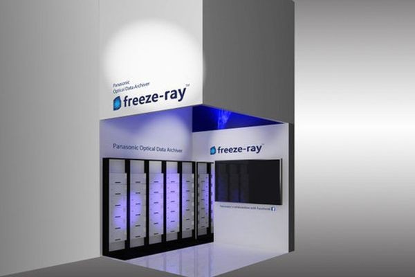 CES: Panasonic и Facebook разработали систему «холодного» хранения данных на оптических дисках