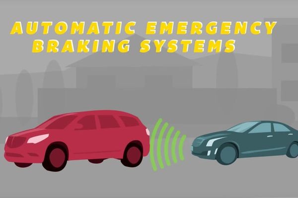 Через шесть лет все новые автомобили в США будут оборудованы автоматическими тормозами