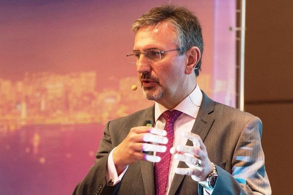 Хранить и понимать