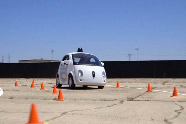 В ЕС призывают активнее внедрять инновационные технологии для повышения безопасности движения