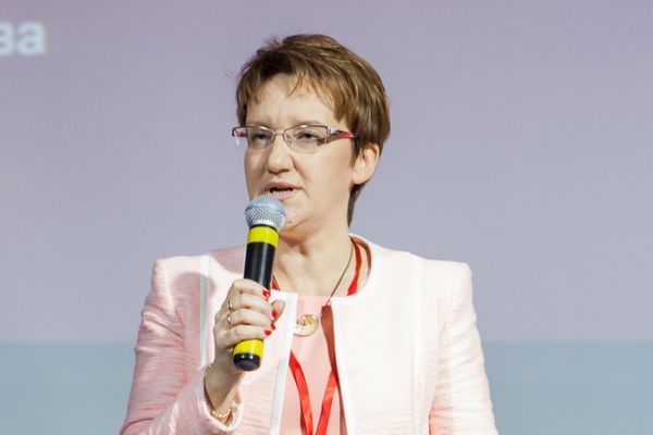 С упором на A4