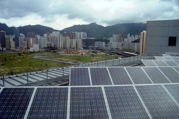 Графеновый фотоэлемент превращает в электричество энергию солнца и... дождя