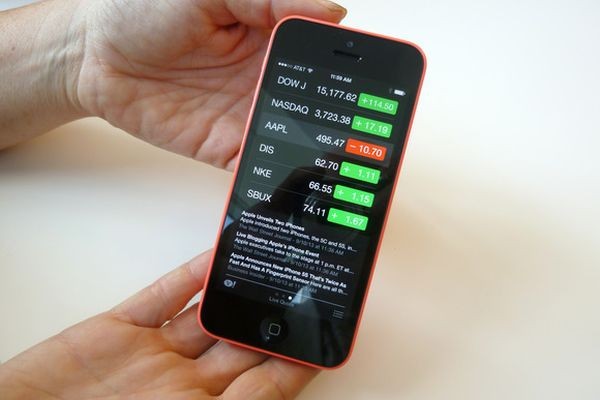 Слух: Чтобы взломать iPhone, ФБР могло купить у хакеров информацию об уязвимостях iOS