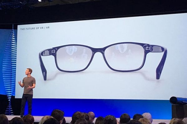 Марк Цукерберг: очки виртуальной реальности будут выглядеть как обычные