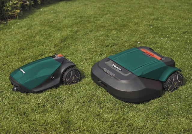 В «умном саду» помогут роботы-газонокосилки