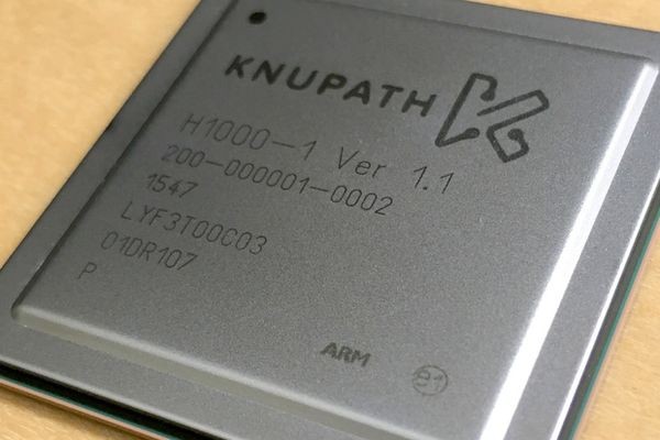 Стартап бывшего руководителя НАСА выпустил процессор для систем искусственного интеллекта