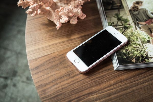 Житель Флориды хочет от Apple 10 миллиардов долларов за «кражу» у него идеи iPhone