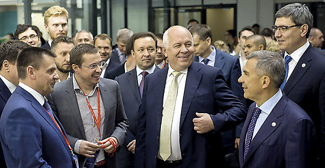 ИТ с опорой на военпром