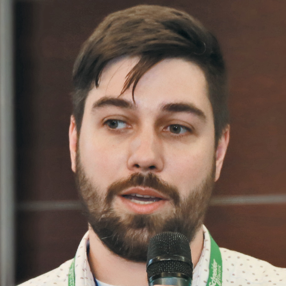 Денис Шарапов, Schneider Electric