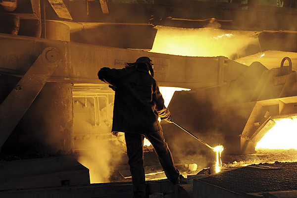 Уголок и швеллер со склада и под заказ – через смартфон