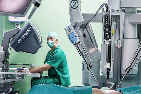 В EMC начали наблюдать за состоянием пациентов удаленно