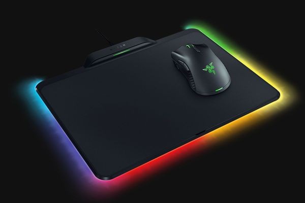Razer демонстрирует «Мамбу» — беспроводную мышь без батареи