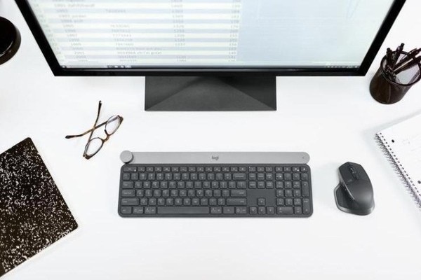 Logitech обучает клавиатуру распознавать характерные жесты пользователей