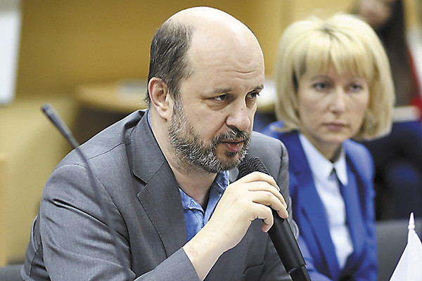 Импортозамещение: на честном слове и на одном крыле