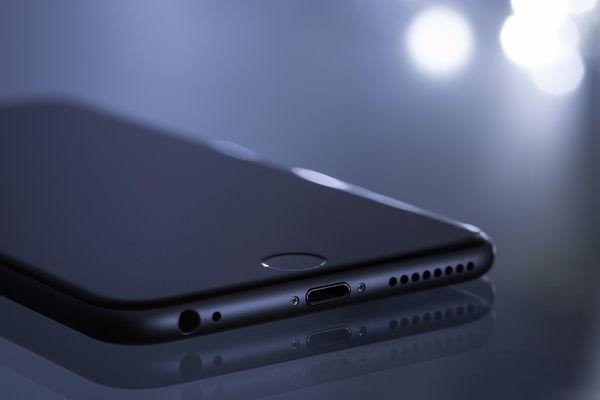 В Apple признали спад спроса на iPhone