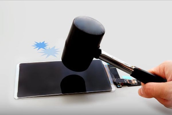 В Samsung разработали неубиваемый OLED-экран