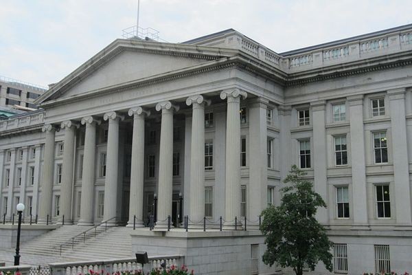 Минфин США: контроль за финтех-компаниями надо ослабить