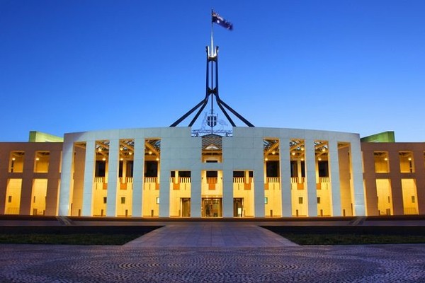 Власти Австралии наложили запрет на поставки продукции Huawei и ZTE для сетей 5G