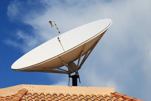 Операторы спутникового ТВ отказываются вещать бесплатно