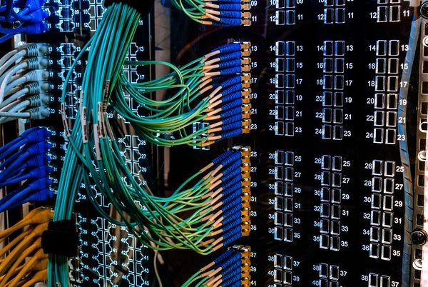 Крупные операторы собираются продавать региональным услуги хранения данных для «закона Яровой»