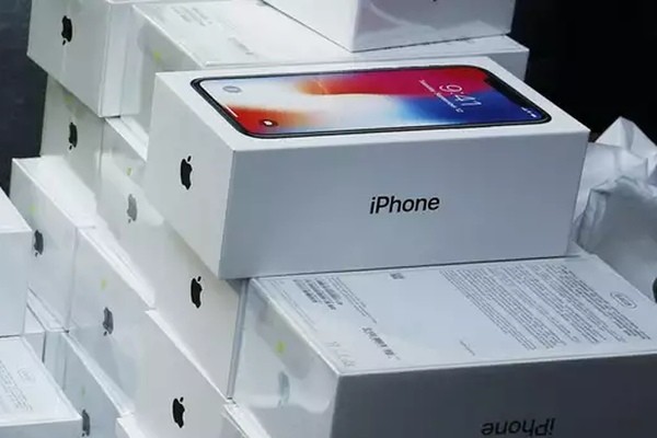 В Китае ждут новые «айфоны» в версии с двумя сим-картами