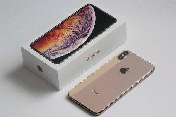 Поддержка eSIM в iPhone появится с выходом iOS 12.1