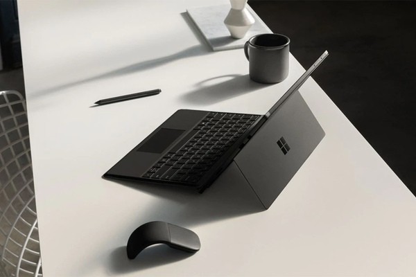 Microsoft взяла в свой портфель DaaS всего три модели Surface