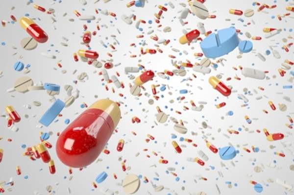 Обсуждение вопроса об онлайн-торговле лекарствами отложили на январь