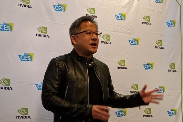 CES: как уверяет генеральный директор Nvidia, GeForce RTX 2080 «сомнет» Radeon VII