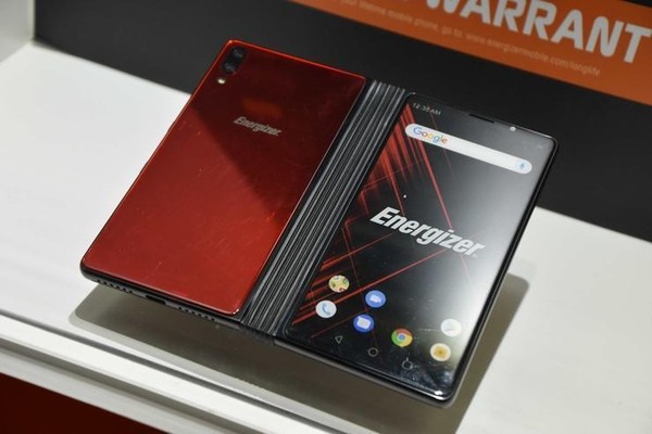 MWC: Собственный раскладной смартфон готовит даже... Energizer