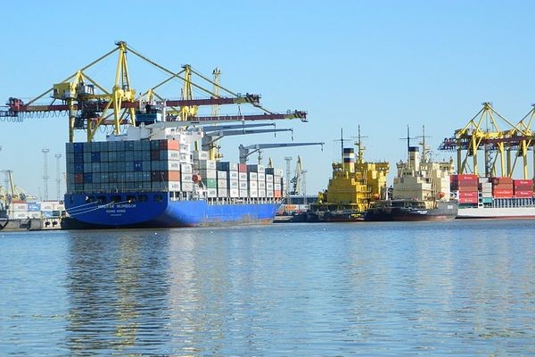 Россия может подключиться к блокчейн-системе морских грузоперевозок