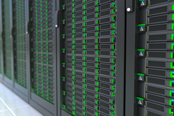 IDC: выручка производителей серверов в четвертом квартале выросла на 12,6%