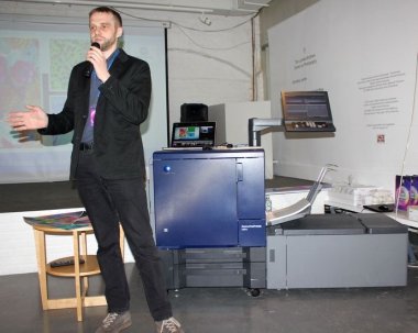 Фотояркости добавили скорости, плотности и мягкости