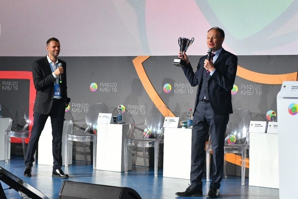 Продажи рекламы в Рунете в 2018 году превысили 200 миллиардов рублей