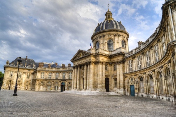 Google, Facebook и Amazon обсуждают с властями США введенный Францией «цифровой» налог